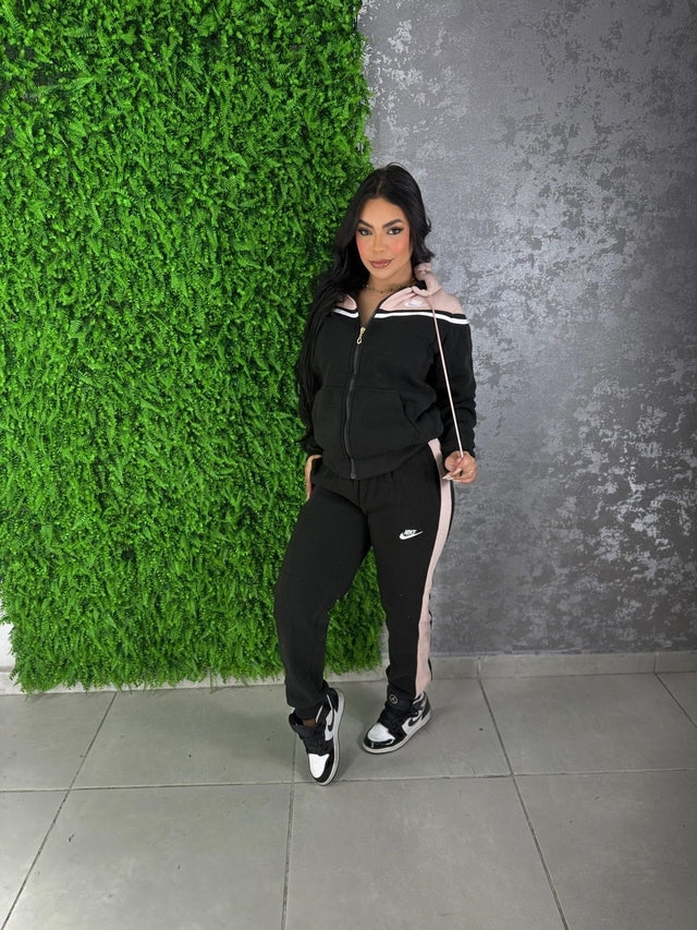 Conjunto Moletom Nike Pelúcia